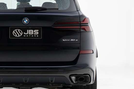 BMW-X5-2024