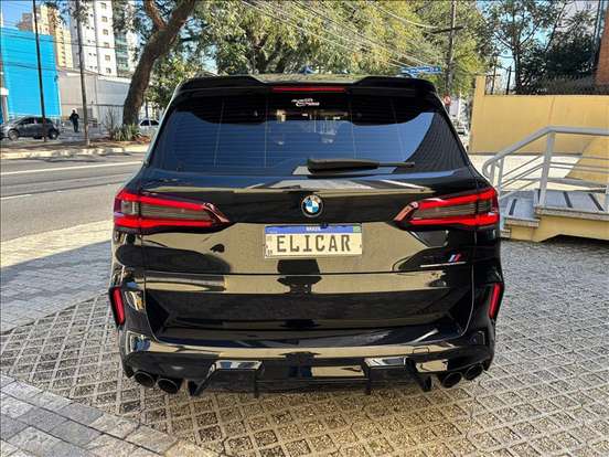 BMW-X5-2021