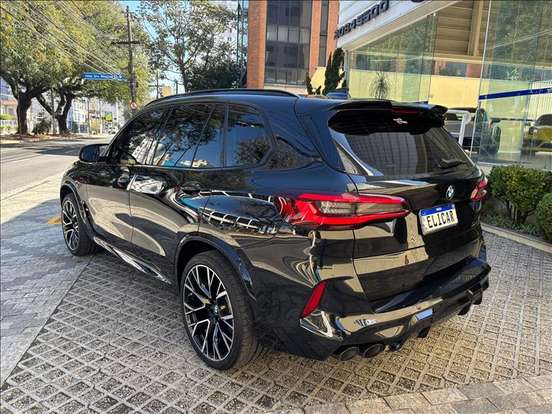 BMW-X5-2021