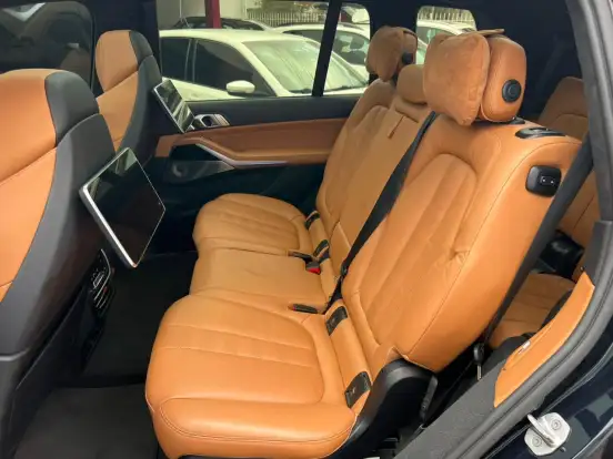 BMW-X7-4.4 V8 GASOLINA M50i STEPTRONIC BMW-X7-2021