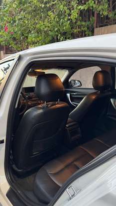 BMW-118i-1.6 URBAN LINE 16V TURBO GASOLINA 4P AUTOMÁTICO BMW-118i-2012