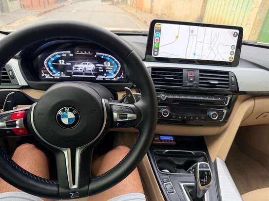 BMW-320i-2017