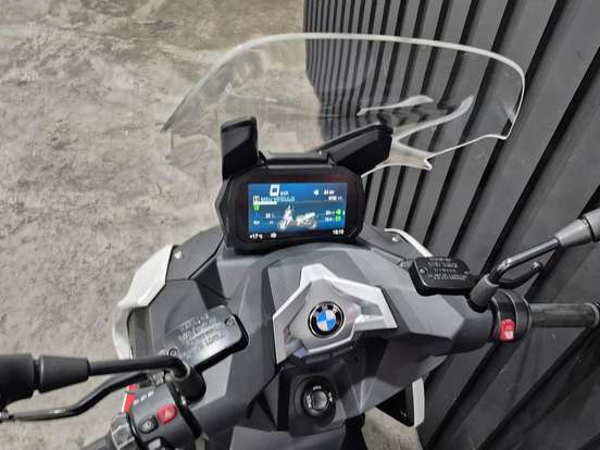 BMW-C 400 X-2024