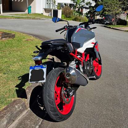 BMW-G 310 R-2023