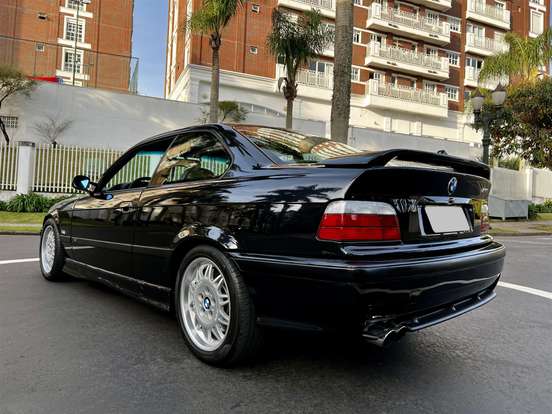 BMW-M3-3.0 (USA) 6 CILINDROS 24V GASOLINA 2P MANUAL BMW-M3-1995