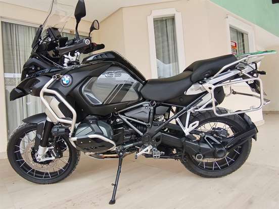 BMW-R 1250 GS ADVENTURE PREMIUM TRIPLE BLACK-2023