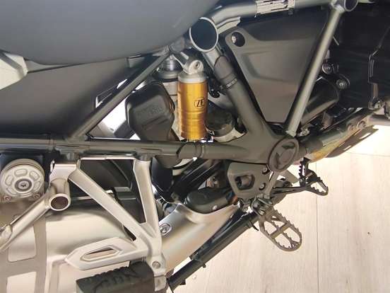 BMW-R 1250 GS ADVENTURE PREMIUM TRIPLE BLACK-2023