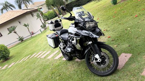 BMW R 1250 GS PREMIUM TRIPLE BLACK 