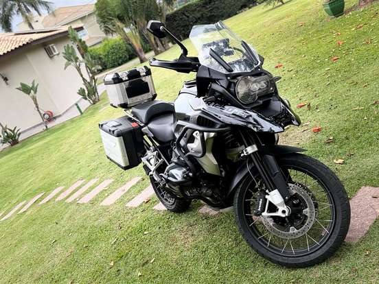 BMW-R 1250 GS PREMIUM TRIPLE BLACK BMW-R 1250 GS PREMIUM TRIPLE BLACK-2023