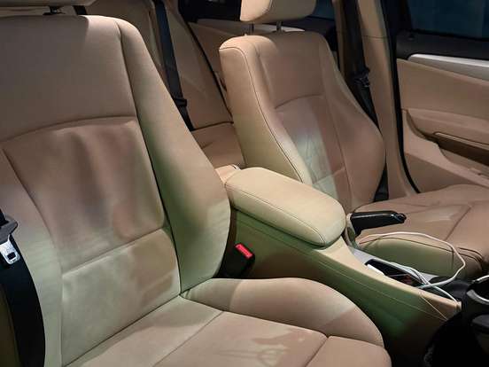 BMW-X1-2.0 16V GASOLINA SDRIVE18I 4P AUTOMÁTICO BMW-X1-2011