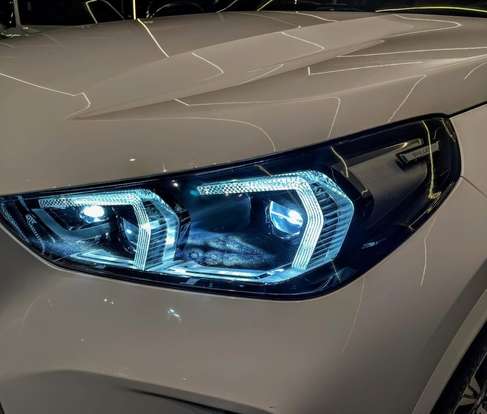 BMW-X1-2024