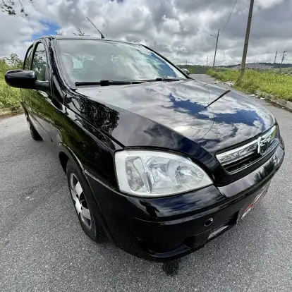 CHEVROLET-CORSA-2010