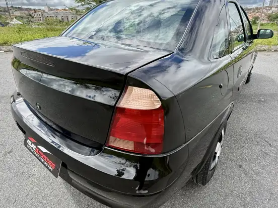 CHEVROLET-CORSA-1.4 MPFI PREMIUM SEDAN 8V FLEX 4P MANUAL CHEVROLET-CORSA-2010