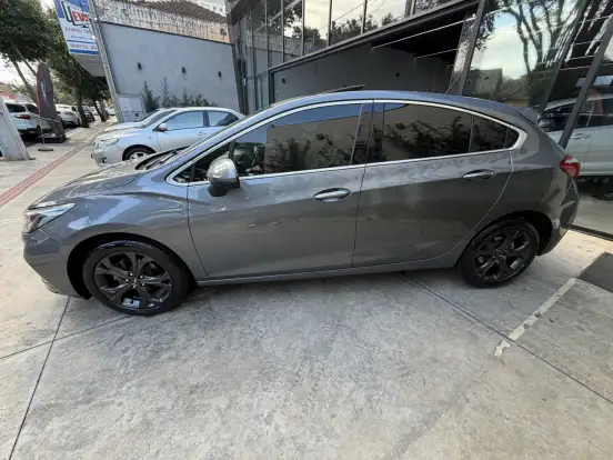 CHEVROLET-CRUZE-2019