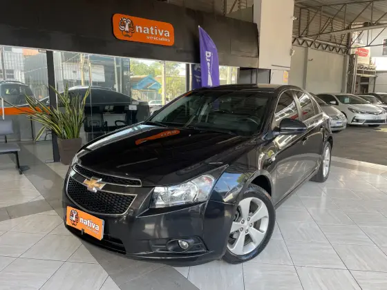 CHEVROLET CRUZE 1.8 LT 16V FLEX 4P AUTOMÁTICO CHEVROLET CRUZE 1.8 LT 16V FLEX 4P AUTOMÁTICO