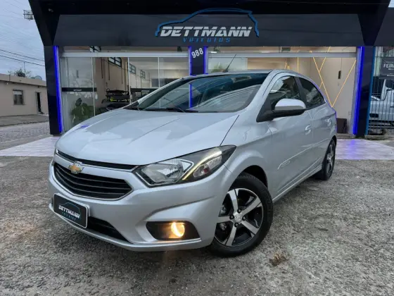 CHEVROLET ONIX 1.4 MPFI LTZ 8V FLEX 4P AUTOMÁTICO CHEVROLET ONIX 1.4 MPFI LTZ 8V FLEX 4P AUTOMÁTICO