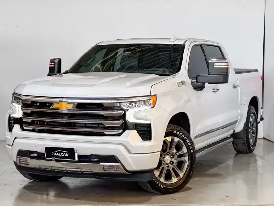 CHEVROLET SILVERADO 5.3 V8 GASOLINA 1500 HIGH COUNTRY 4X4 AUTOMÁTICO