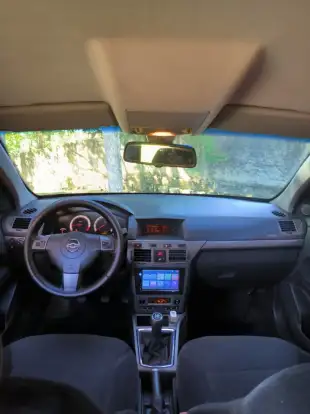 CHEVROLET-VECTRA-2010