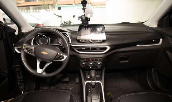 CHEVROLET-TRACKER-2020