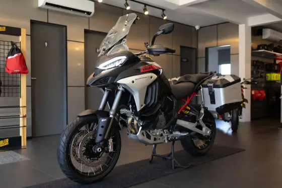 DUCATI MULTISTRADA 1200 V4 RALLY ADVENTURE DUCATI MULTISTRADA 1200 V4 RALLY ADVENTURE