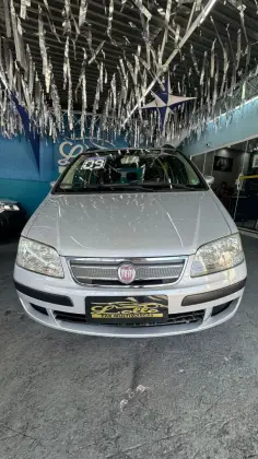 FIAT IDEA 1.4 MPI ELX 8V FLEX 4P MANUAL FIAT IDEA 1.4 MPI ELX 8V FLEX 4P MANUAL