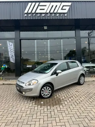 FIAT PUNTO 1.6 ESSENCE 16V FLEX 4P MANUAL FIAT PUNTO 1.6 ESSENCE 16V FLEX 4P MANUAL