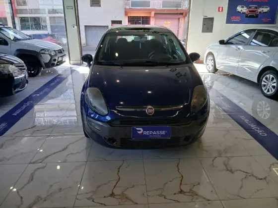 FIAT PUNTO 1.8 SPORTING 16V FLEX 4P AUTOMATIZADO FIAT PUNTO 1.8 SPORTING 16V FLEX 4P AUTOMATIZADO