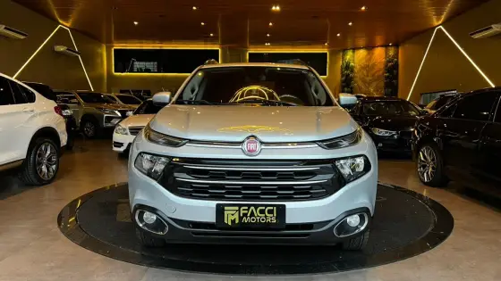 FIAT TORO 1.8 16V EVO FLEX FREEDOM AT6 FIAT TORO 1.8 16V EVO FLEX FREEDOM AT6