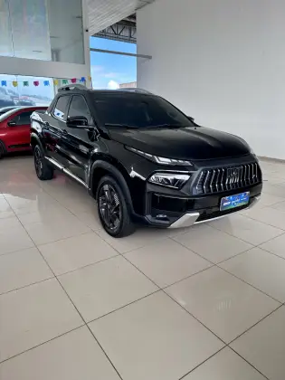 FIAT TORO 2.2 TURBO DIESEL VOLCANO 4WD AT9