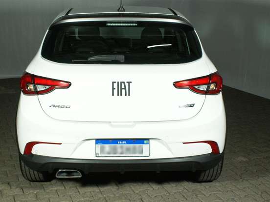 FIAT-ARGO-1.8 E.TORQ FLEX HGT AT6 FIAT-ARGO-2020