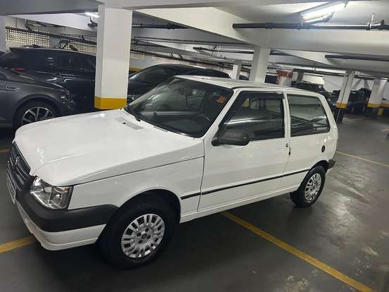 FIAT-UNO-1.0 MPI MILLE FIRE ECONOMY 8V FLEX 2P MANUAL FIAT-UNO-2011