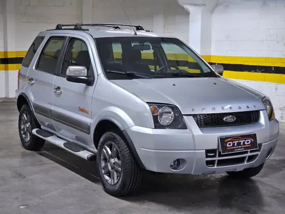 FORD ECOSPORT 1.6 XLT 8V FLEX 4P MANUAL FORD ECOSPORT 1.6 XLT 8V FLEX 4P MANUAL