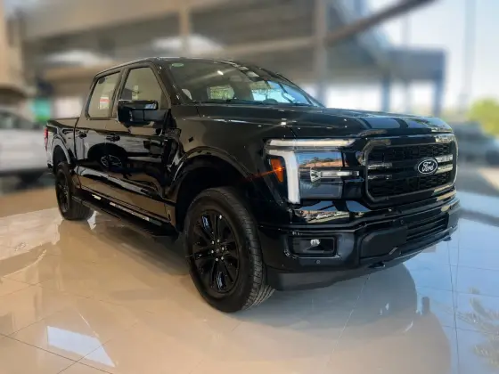FORD F-150 5.0 V8 GASOLINA CD LARIAT BLACK FX4 AUTOMÁTICO FORD F-150 5.0 V8 GASOLINA CD LARIAT BLACK FX4 AUTOMÁTICO