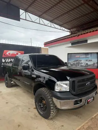 FORD F-250 3.9 XLT MAX POWER 4X4 CD DIESEL 4P MANUAL FORD F-250 3.9 XLT MAX POWER 4X4 CD DIESEL 4P MANUAL