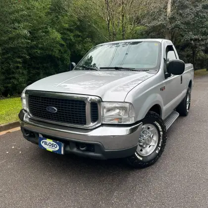 FORD F-250 4.2 XLT 4X2 CS TURBO INTERCOOLER DIESEL 2P MANUAL FORD F-250 4.2 XLT 4X2 CS TURBO INTERCOOLER DIESEL 2P MANUAL