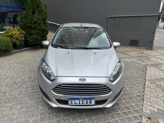 FORD FIESTA 1.6 SE PLUS DIRECT HATCH 16V FLEX 4P POWERSHIFT