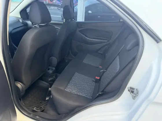 FORD KA 1.5 TI-VCT FLEX SE AUTOMÁTICO FORD KA 1.5 TI-VCT FLEX SE AUTOMÁTICO