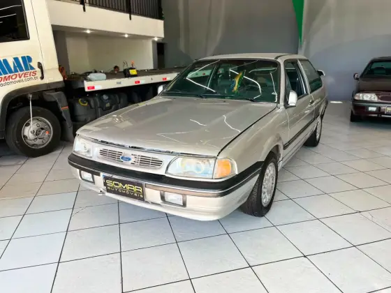 FORD VERSAILLES 2.0 I GHIA 8V ÁLCOOL 2P MANUAL FORD VERSAILLES 2.0 I GHIA 8V ÁLCOOL 2P MANUAL