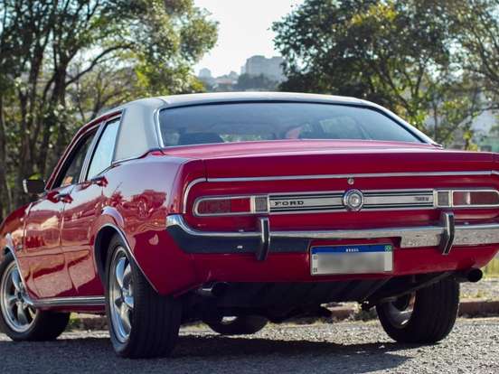 FORD-MAVERICK-SUPER SEDAN 8 CILINDROS 12V GASOLINA 4P MANUAL FORD-MAVERICK-1974