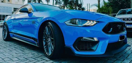 FORD-MUSTANG-2022