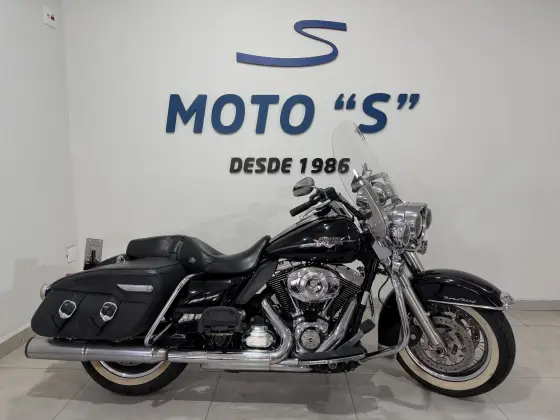 HARLEY-DAVIDSON ROAD KING CLASSIC HARLEY-DAVIDSON ROAD KING CLASSIC