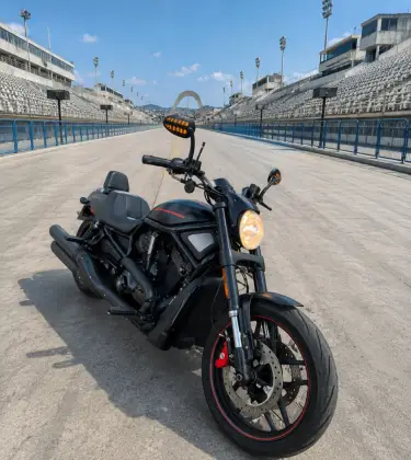 HARLEY-DAVIDSON V ROD NIGHT ROD ESPECIAL HARLEY-DAVIDSON V ROD NIGHT ROD ESPECIAL