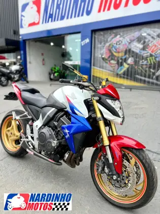 HONDA CB 1000R 