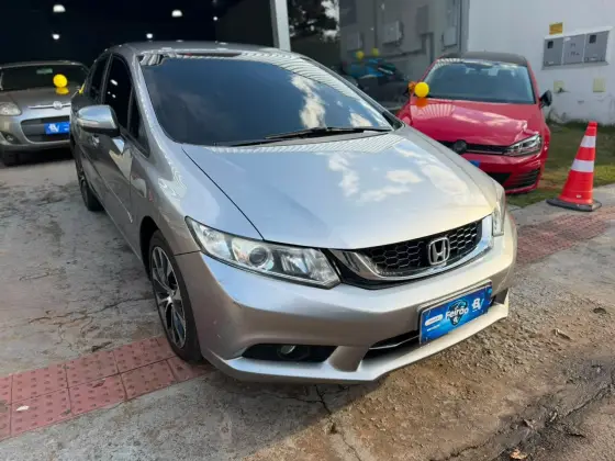 HONDA CIVIC 2.0 LXR 16V FLEX 4P AUTOMÁTICO HONDA CIVIC 2.0 LXR 16V FLEX 4P AUTOMÁTICO