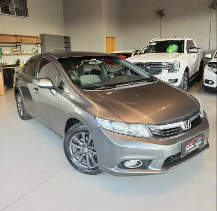 HONDA CIVIC 2.0 LXR 16V FLEX 4P AUTOMÁTICO HONDA CIVIC 2.0 LXR 16V FLEX 4P AUTOMÁTICO