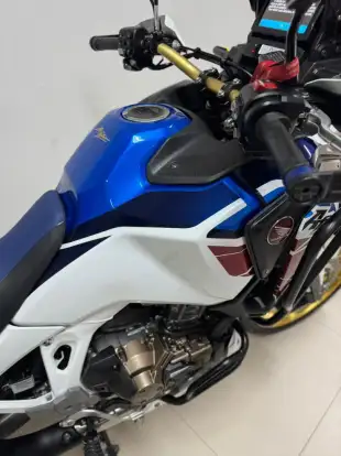 HONDA-CRF 1100L AFRICA TWIN ADVENTURE SPORTS ES DCT-2024