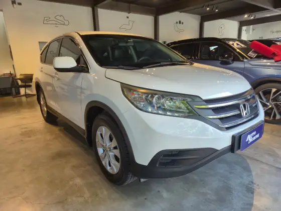 HONDA CRV 2.0 LX 4X2 16V FLEX 4P AUTOMÁTICO HONDA CRV 2.0 LX 4X2 16V FLEX 4P AUTOMÁTICO