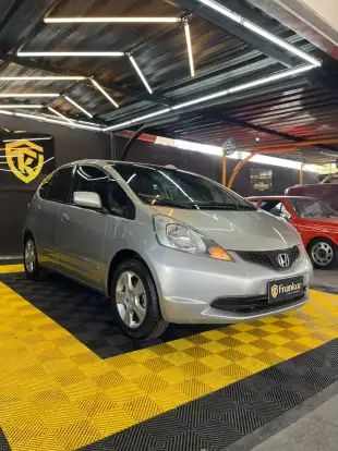 HONDA-FIT-2011