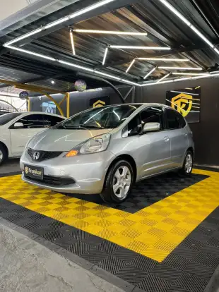 HONDA-FIT-2011