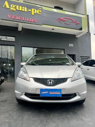 HONDA FIT 1.4 LXL 16V FLEX 4P AUTOMÁTICO HONDA FIT 1.4 LXL 16V FLEX 4P AUTOMÁTICO